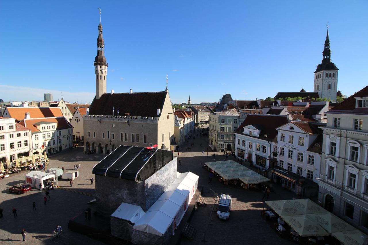 Tallinn City Apartments Old Town Square Ngoại thất bức ảnh